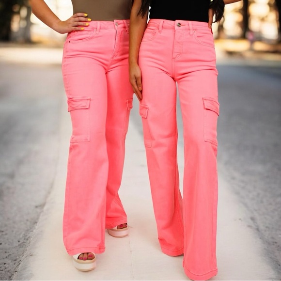 Risen Hot Neon Pink High Rise Wide Leg Cargo Jeans Size 15/32 - Picture 3 of 14